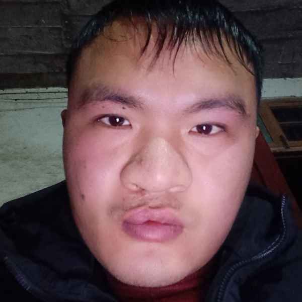 35岁岁江西单身帅哥 - 昆明吉缘网