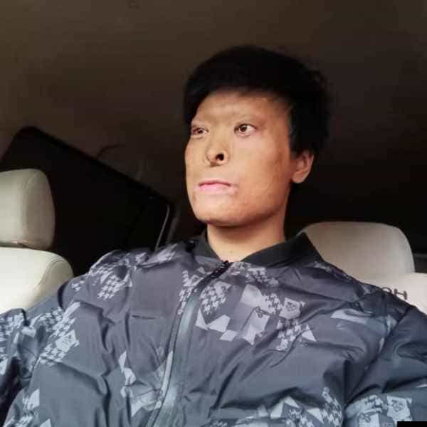 34岁岁河南单身帅哥 - 昆明吉缘网