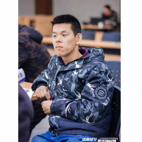 30岁岁江苏单身帅哥 - 昆明吉缘网