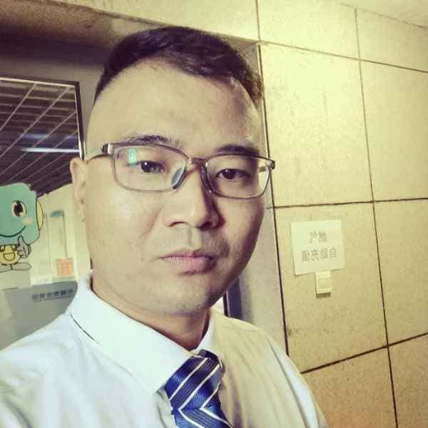 39岁岁北京单身帅哥 - 昆明吉缘网