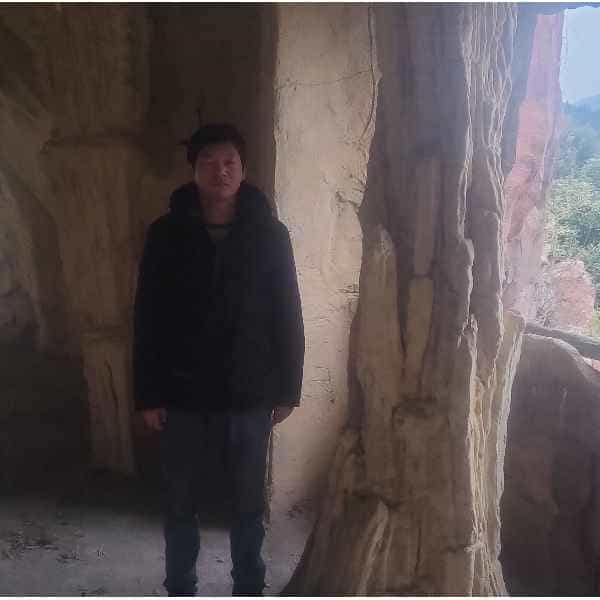 36岁岁湖北单身帅哥 - 昆明吉缘网