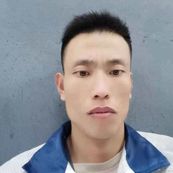 35岁岁河南单身帅哥 - 昆明吉缘网