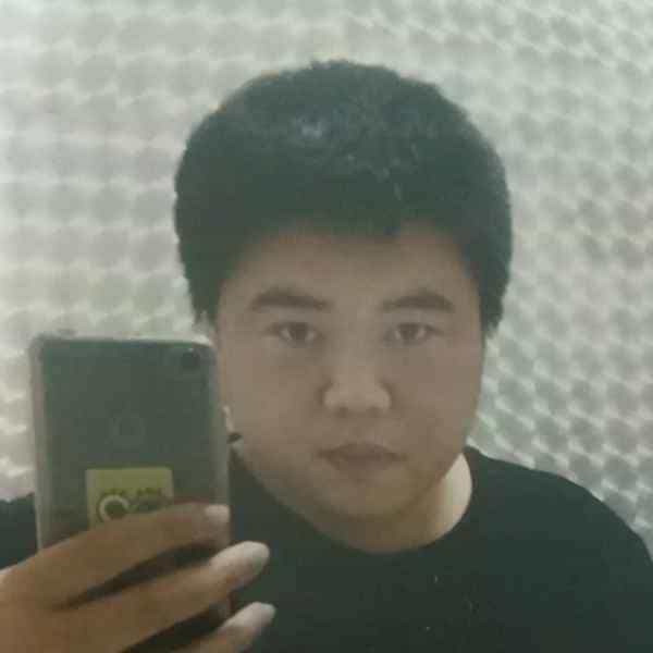 38岁岁广东单身帅哥 - 昆明吉缘网