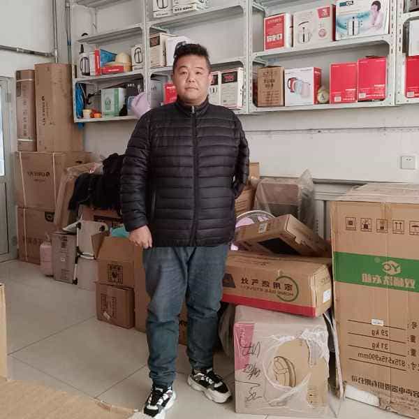 38岁岁河北单身帅哥 - 昆明吉缘网