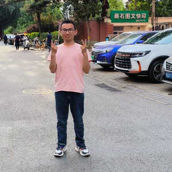 29岁岁山东单身帅哥 - 昆明吉缘网